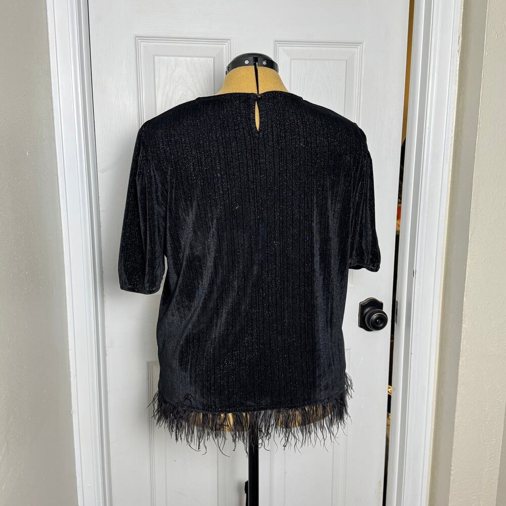 Sterling Kreek Velvet Feather Trim Top Metallic Ribbed Puff Sleeve Party - Picture 2 of 10